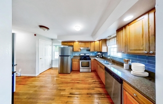 35 Juniper Street35 Juniper Street - 35