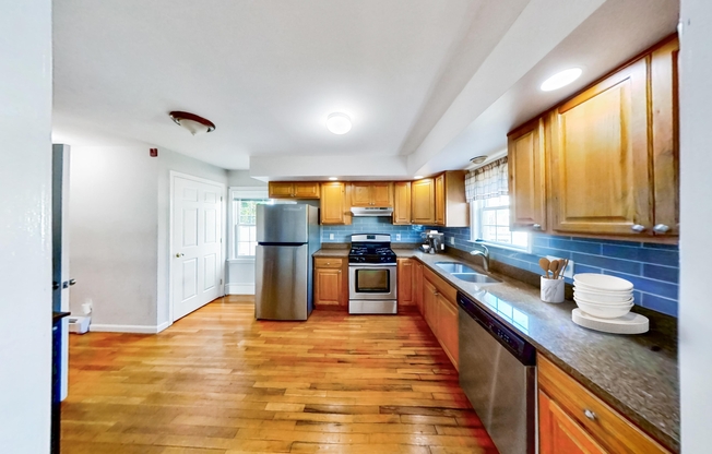 35 Juniper Street35 Juniper Street - 35