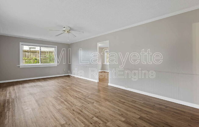 2229 ROSELAWN AVE