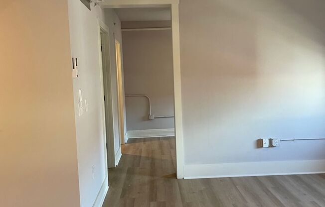 1 bed, 1 bath, 474 sqft, $1,350, Unit 208