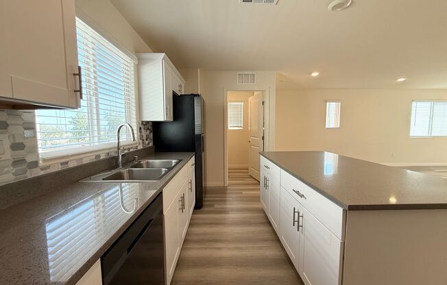 Modern Townhome Near Lone Mountain | Gated & Pool