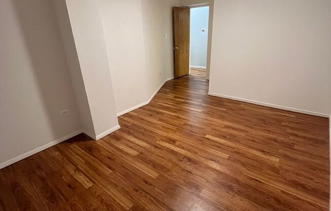 3 beds, 1 bath, $1,325, Unit CA 127B