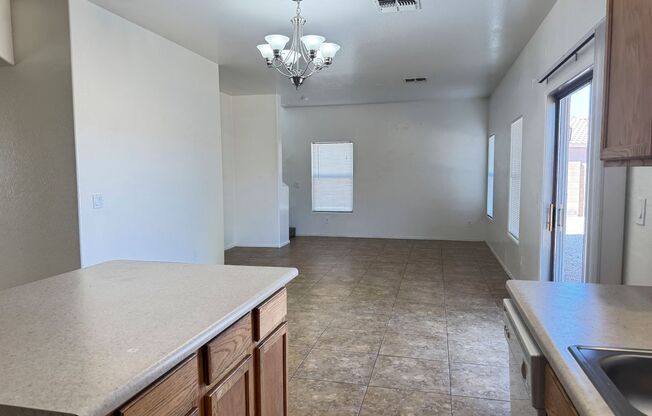 Queen Creek 4 bed 2.5 bath For rent