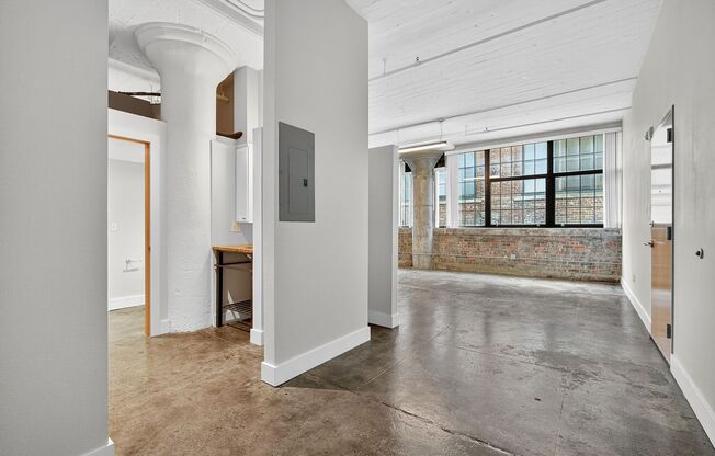 2 beds, 1 bath, 1,054 sqft, $1,225, Unit 110-407