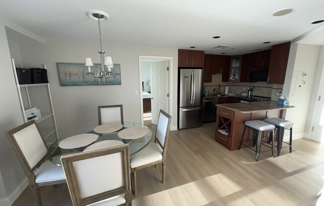 1 bed, 1 bath, 800 sqft, $4,400, Unit PH03