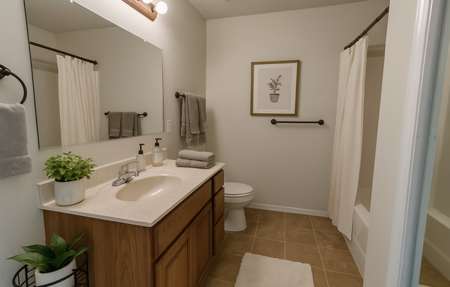 2 beds, 1 bath, $1,130, Unit B-315