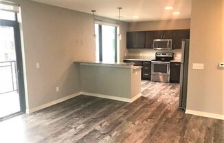 1 bed, 1 bath, 698 sqft, $1,425, Unit 301