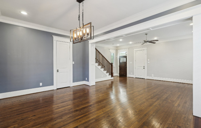 1210 NADINE ST