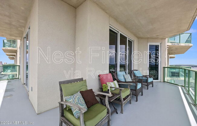 2 beds, 2 baths, 1,337 sqft, $2,595, Unit 1701