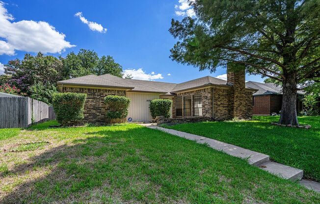 Handsome, Brick Home in Rowlett