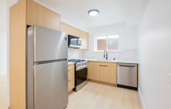 1236 N Ogden LLC