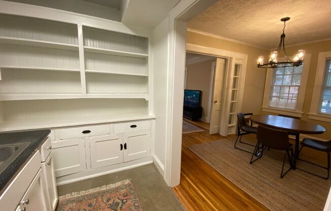 1 bed, 1 bath, 800 sqft, $1,850, Unit 950-01