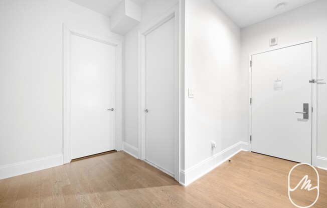 1 bed, 1 bath, $4,300, Unit 8C