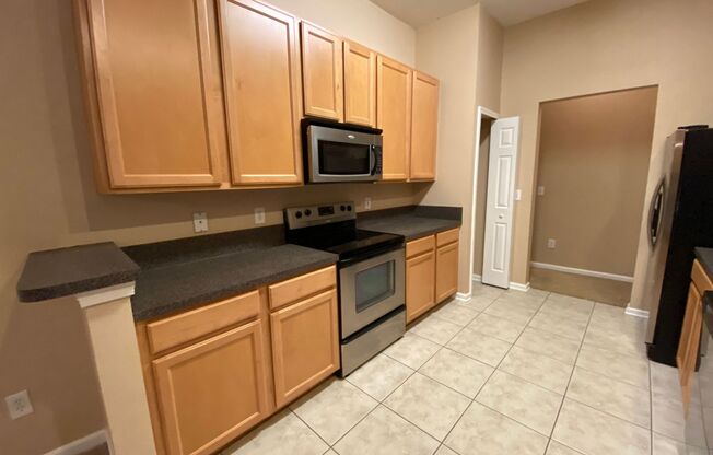 2 beds, 2 baths, $1,550