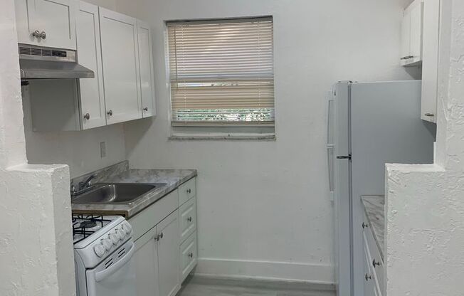Studio, 1 bath, $1,715, Unit 9