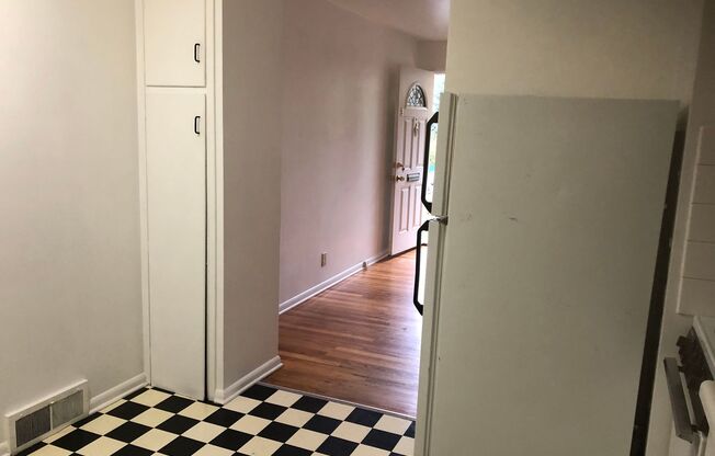 1 bed, 1 bath, 500 sqft, $1,495