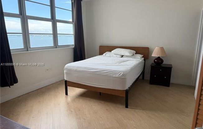 999 Brickell Bay Dr unit 604 (A11855590)