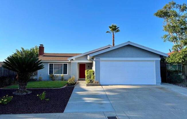 3 Bedroom Home in North Mira Mesa!