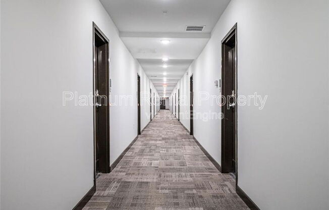1 bed, 1 bath, 657 sqft, $1,575, Unit 406
