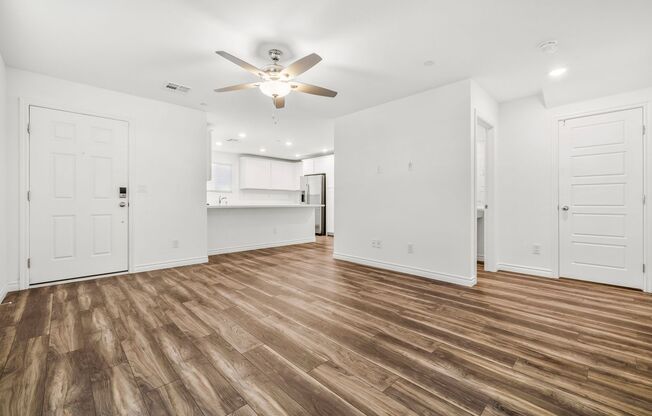 Gated 4 bedroom townhome in the Northwest