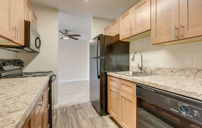 Kitchen at Park Edmonds Apartment Homes, Edmonds, WA