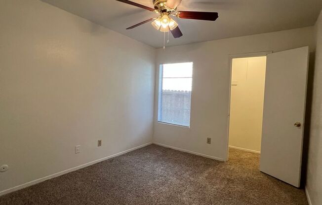 2 beds, 2 baths, 1,000 sqft, $1,315, Unit 1005