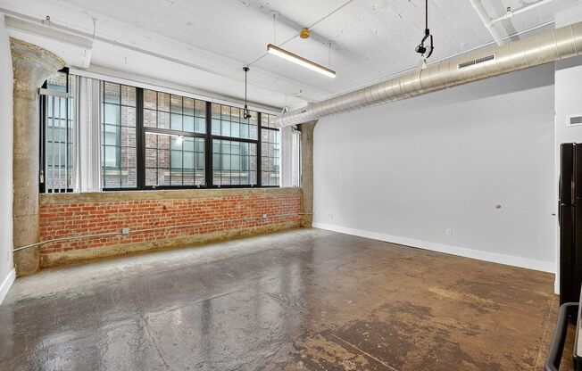 Studio, 1 bath, 610 sqft, $1,050, Unit 112-408