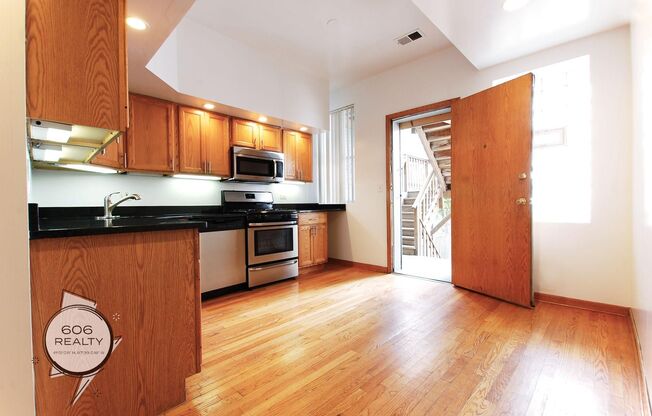 Beautiful Logan Square Apartments!