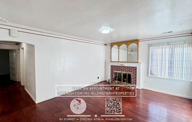 Beautiful 3 bedroom home with large backyard and garage