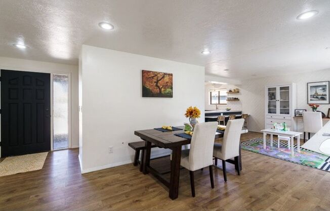 Beautiful Property Located in Albany is Available