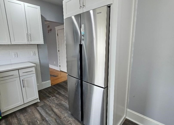 8 CEDAR ST