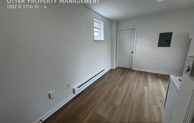 1602 N 17 ST
