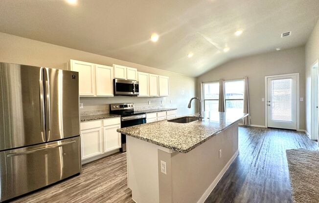 3Bed/2Bath in Frenship ISD Available!