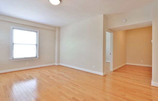 1 bed, 1 bath, 655 sqft, $3,190, Unit W510