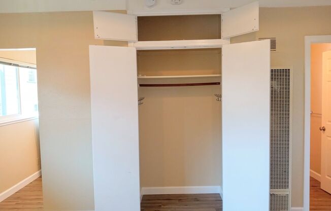 Studio, 1 bath, 350 sqft, $1,695, Unit #4