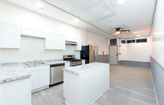 317 BR AVE