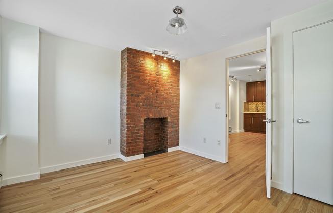 2 beds, 1 bath, 1,250 sqft, $3,500, Unit 1