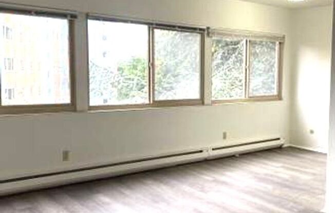 1 bed, 1 bath, 607 sqft, $1,545, Unit 205