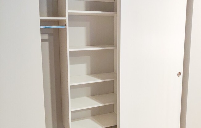 Studio, 1 bath, 460 sqft, $1,795, Unit 211