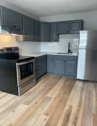 2 beds, 1 bath, 800 sqft, $850