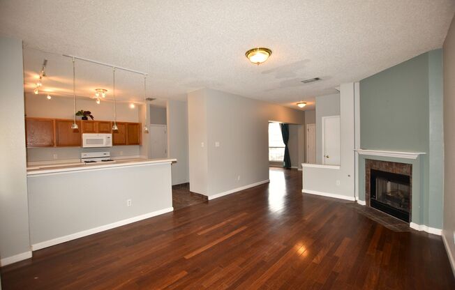 Cul-de-Sac Comfort + Backyard Bonus in Pflugerville!