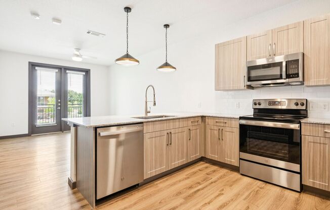 1 bed, 1 bath, 674 sqft, $1,099, Unit 5221