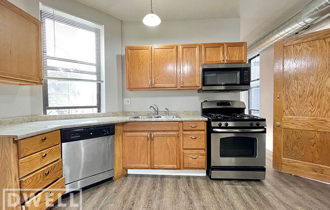 2640 W CERMAK