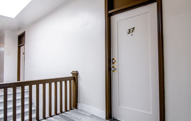 Studio, 1 bath, 190 sqft, $1,095.42, Unit 37