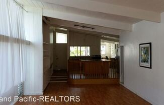 2347 Beckwith St, #A, #B