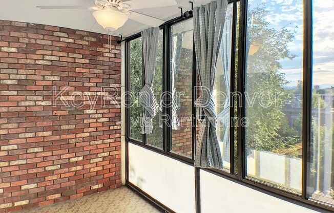 1050 North Corona Street #208