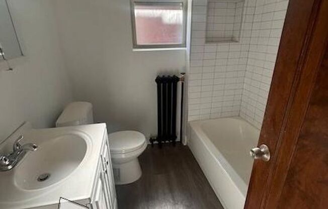Beautiful Riverside Apartments! 3144-3150 S Harlem Ave