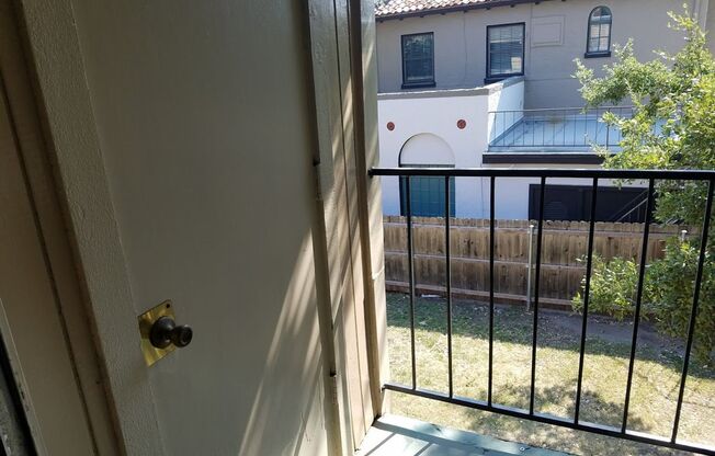 Studio, 1 bath, 450 sqft, $710, Unit *505