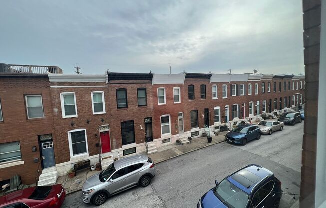 Stunning Newly Renovated 2 Bedroom 1.5 Bathroom