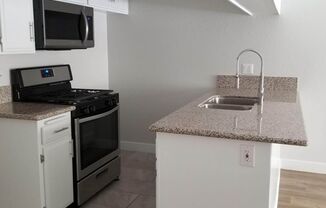 Studio, 1 bath, $1,595, Unit 4